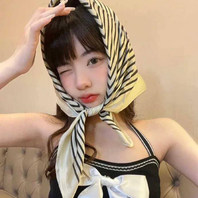 黄色眼泪